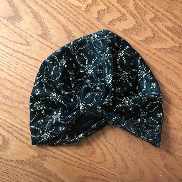 Gold studded Hair Wrap - Picture 2 of 2